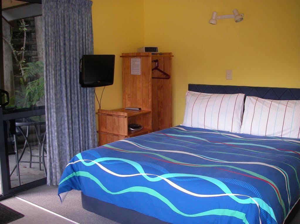 Bay Cabinz Motel Paihia Eksteriør bilde